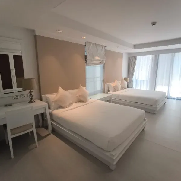 Property image - gallery 11