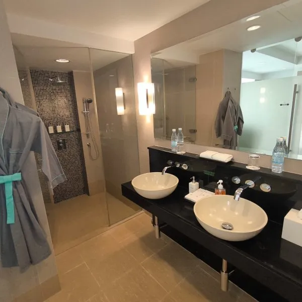 Property image - gallery 13
