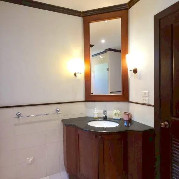 Property image - gallery 16