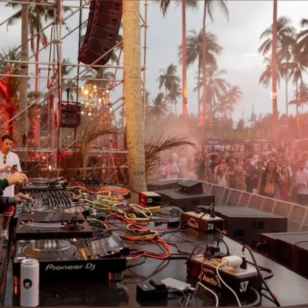 Baba Beach Club