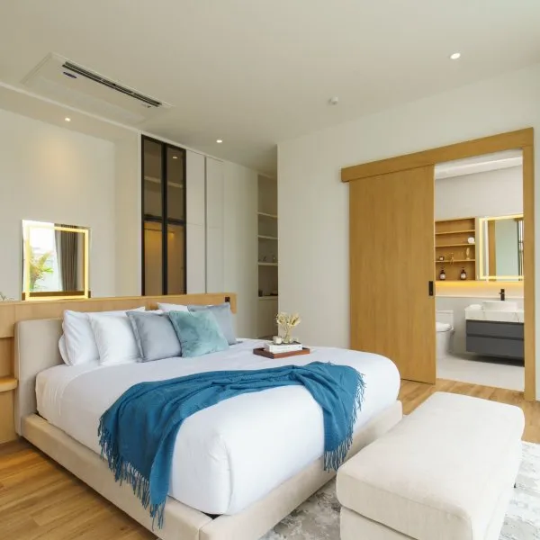 4-Bedroom Villa, with pool view, on Rawai beach - photo 14