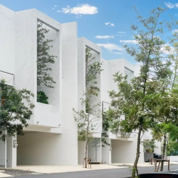 Property image - gallery 1
