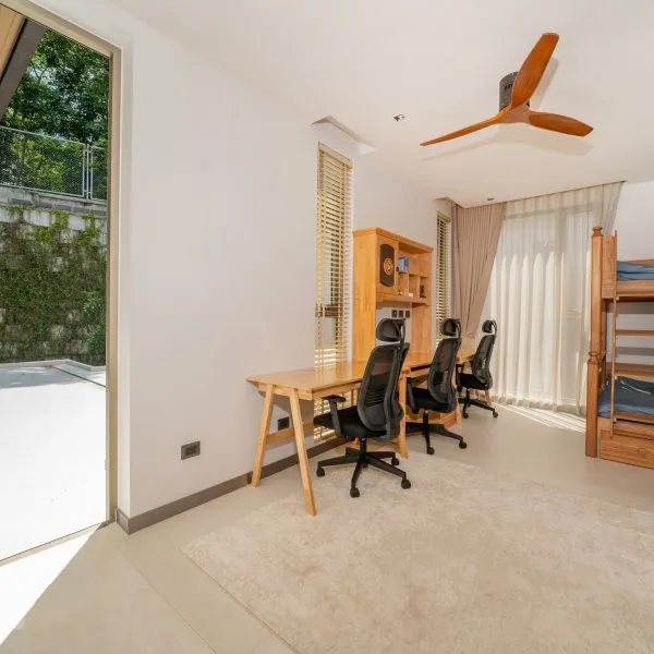 Property image - gallery 37