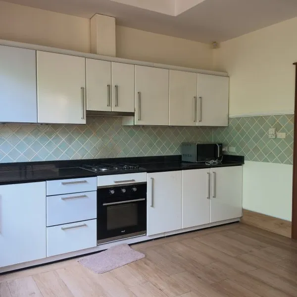Property image - gallery 12