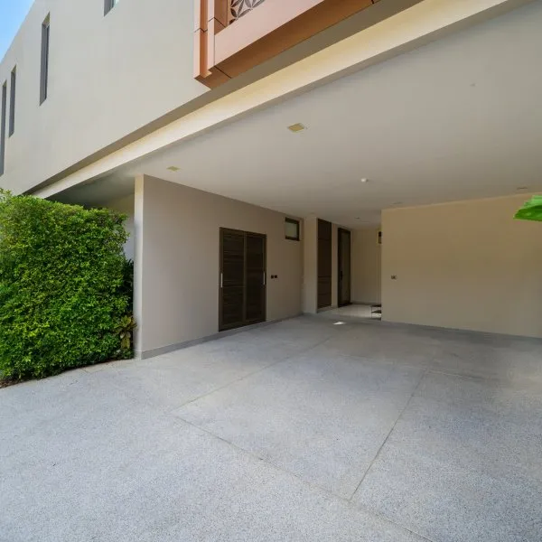 Property image - gallery 94