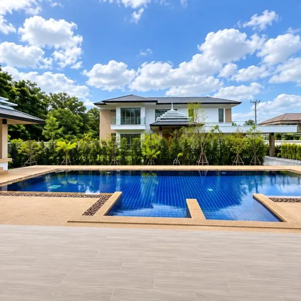 Property image - gallery 8