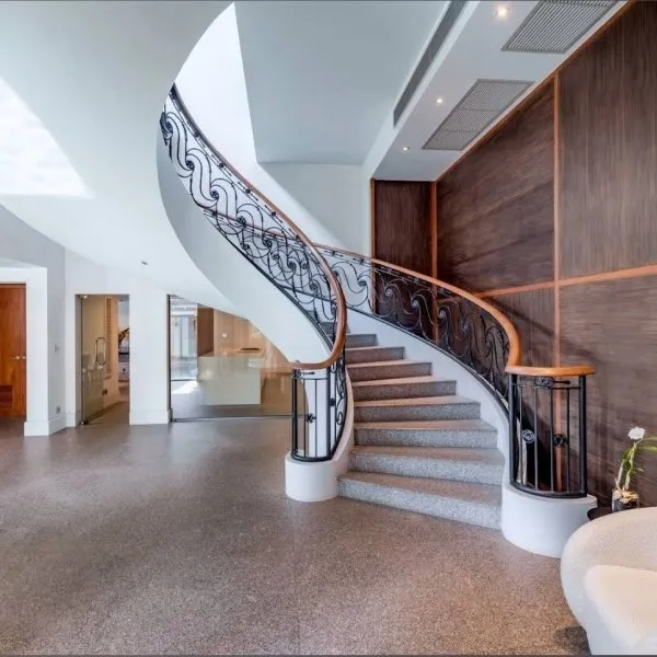 Property image - gallery 7