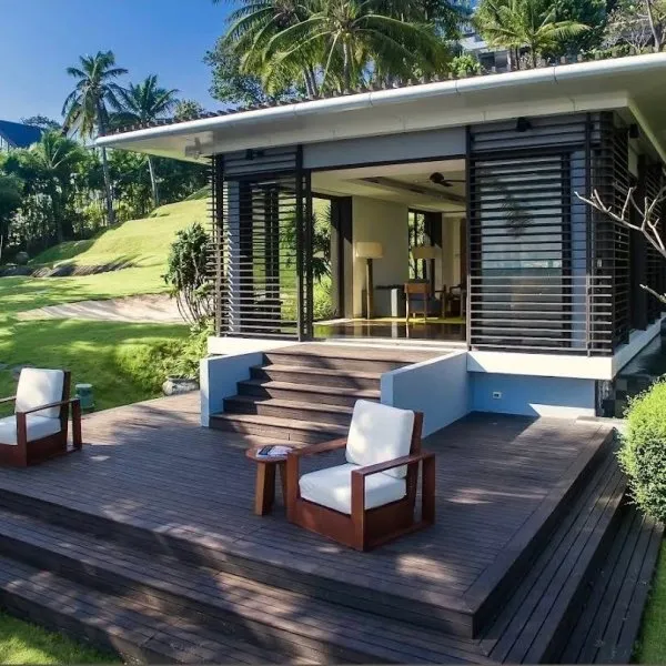 Villa Sawarin — Luxury 10-Bedroom Beachfront Estate - gallery 9