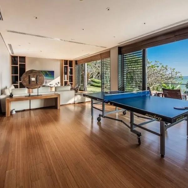 Villa Sawarin — Luxury 10-Bedroom Beachfront Estate - gallery 20