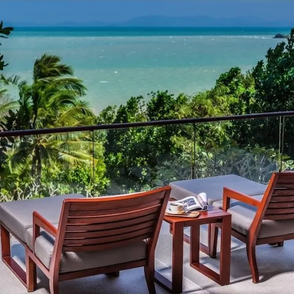 Villa Sawarin — Luxury 10-Bedroom Beachfront Estate - gallery 54