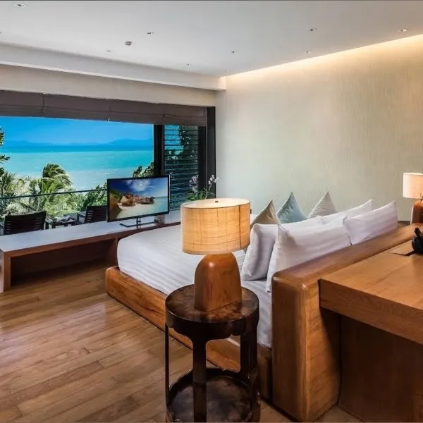 Villa Sawarin — Luxury 10-Bedroom Beachfront Estate - gallery 35