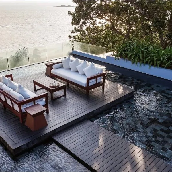 Villa Sawarin — Luxury 10-Bedroom Beachfront Estate - gallery 16