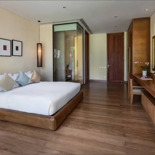 Villa Sawarin — Luxury 10-Bedroom Beachfront Estate - gallery 44