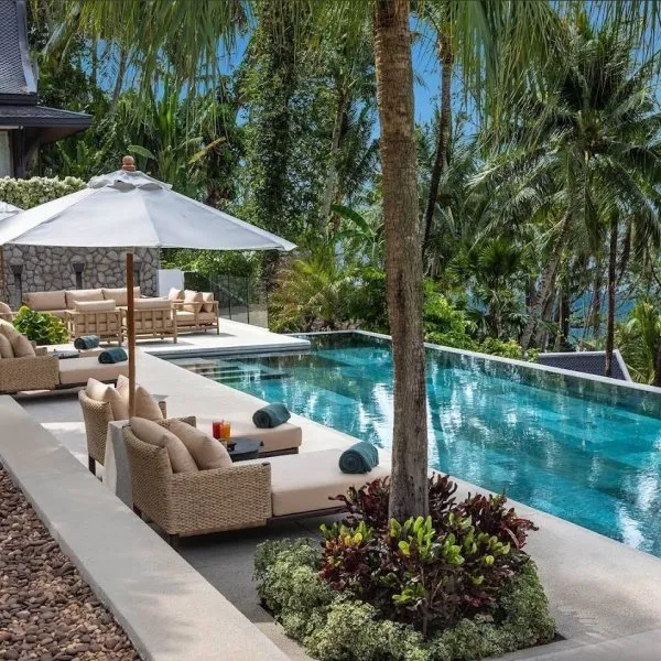 ​Villa Analaya — Luxury 6-Bedroom Beachfront Estate - gallery 8