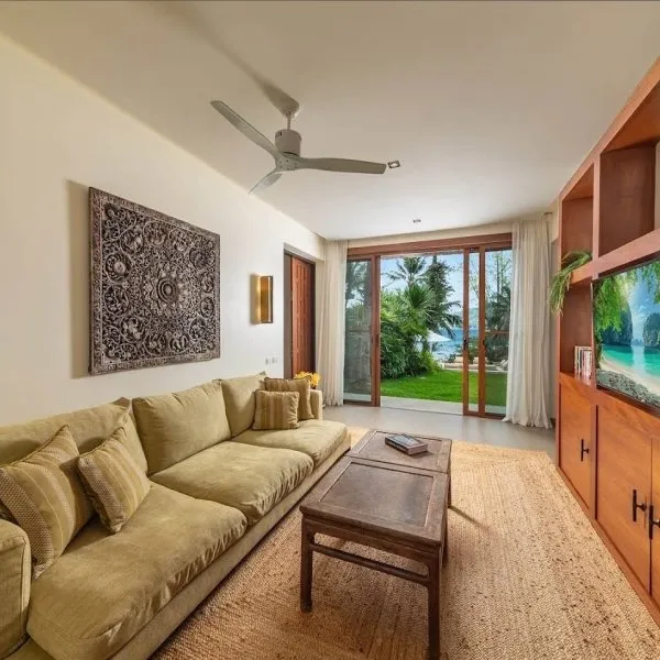 ​Villa Analaya — Luxury 6-Bedroom Beachfront Estate - gallery 15