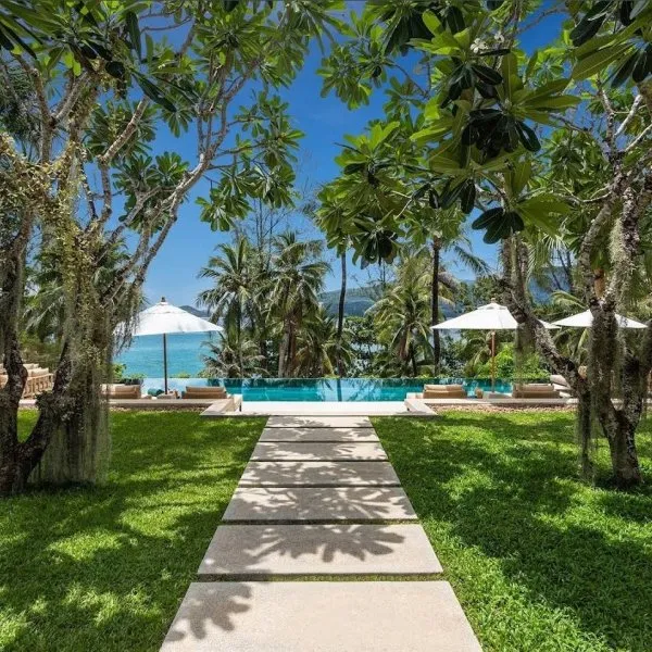 ​Villa Analaya — Luxury 6-Bedroom Beachfront Estate - gallery 10