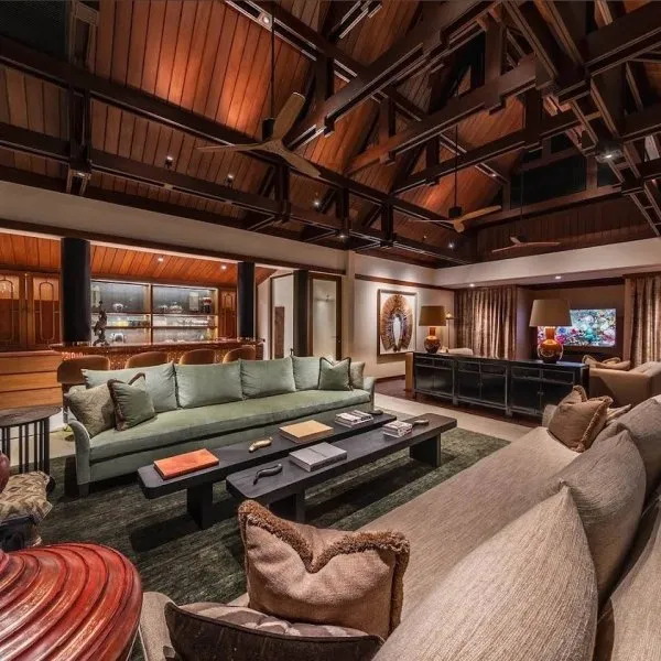 ​Villa Analaya — Luxury 6-Bedroom Beachfront Estate - gallery 20