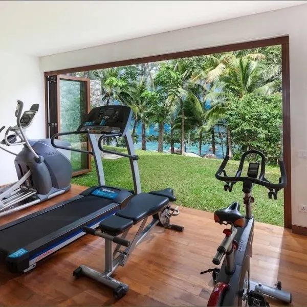 ​Villa Analaya — Luxury 6-Bedroom Beachfront Estate - gallery 49