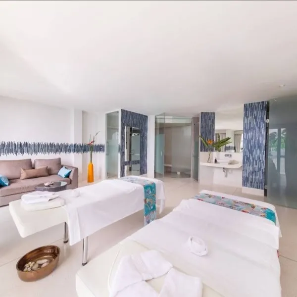 Villa La Prana — Luxury 7-Bedroom Oceanfront Estate - gallery 50