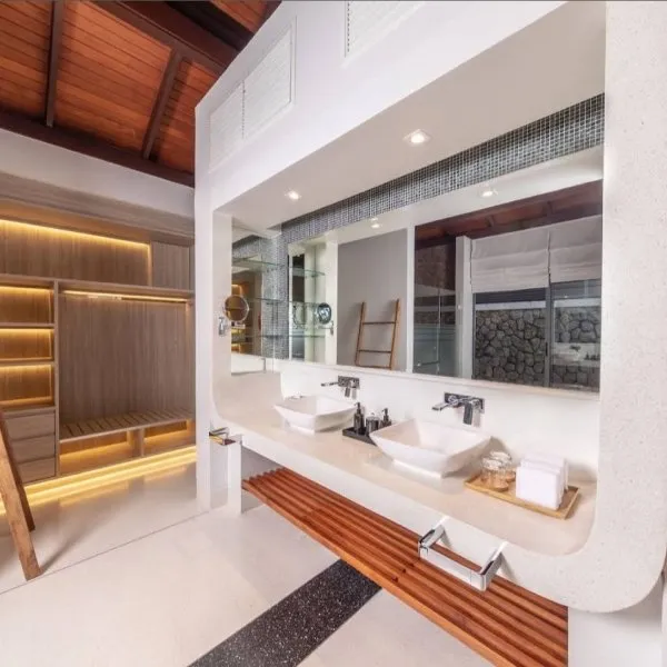 Villa La Prana — Luxury 7-Bedroom Oceanfront Estate - gallery 36
