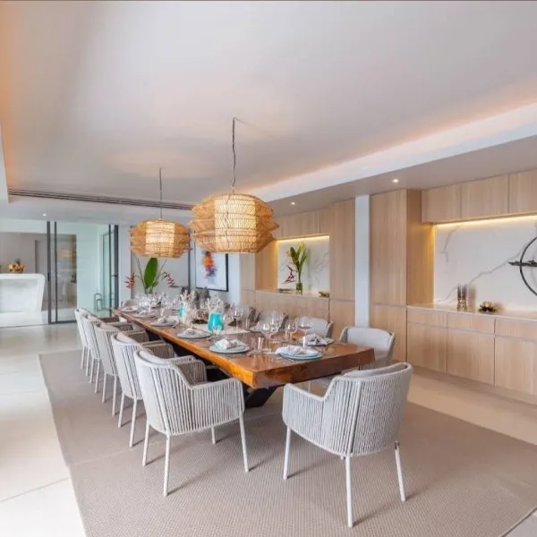 Villa La Prana — Luxury 7-Bedroom Oceanfront Estate - gallery 21