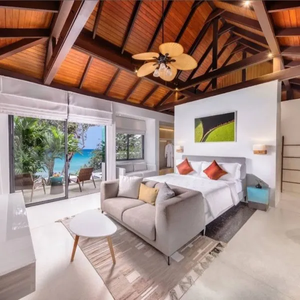 Villa La Prana — Luxury 7-Bedroom Oceanfront Estate - gallery 31