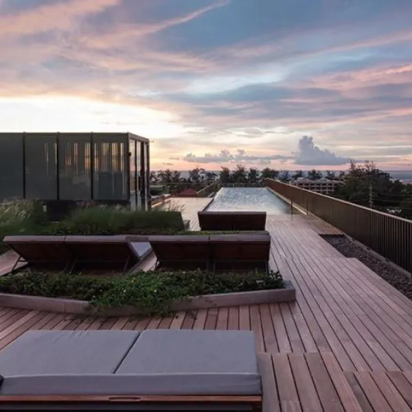 The Deck - photo 8