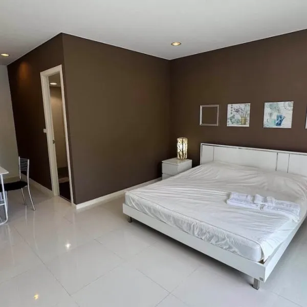3-Bedroom Apartments, with pool view in Regent Kamala project, on Kamala beach - photo 8