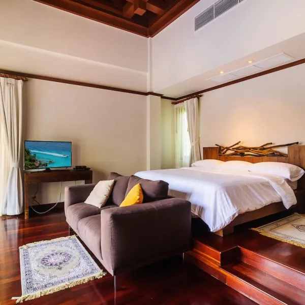 Property image - gallery 32