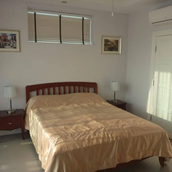 Property image - photo 2