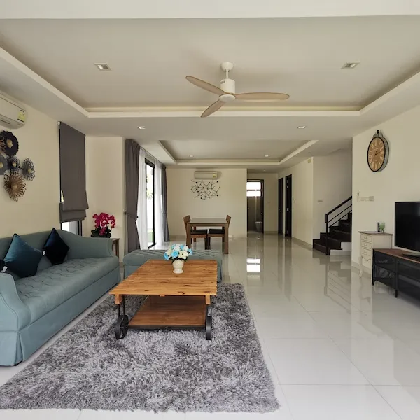 Property image - photo 2