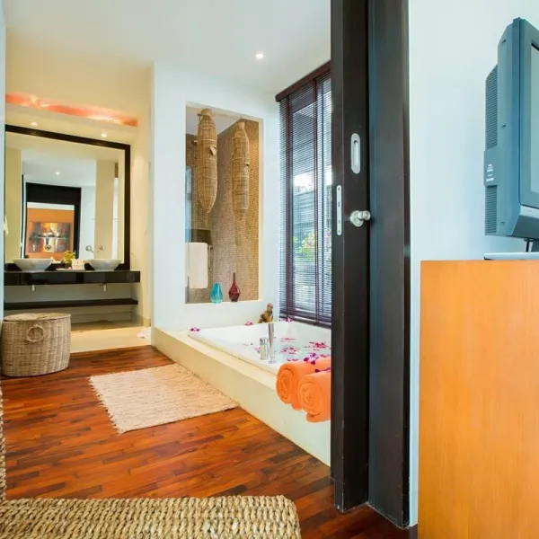 Property image - gallery 13