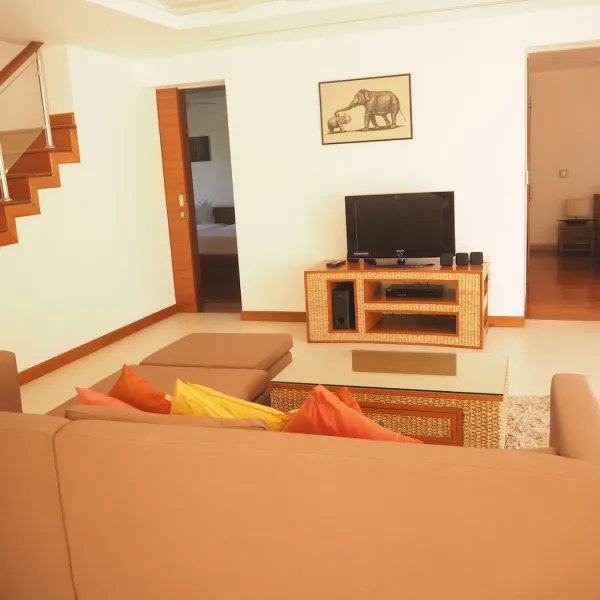 Property image - photo 2