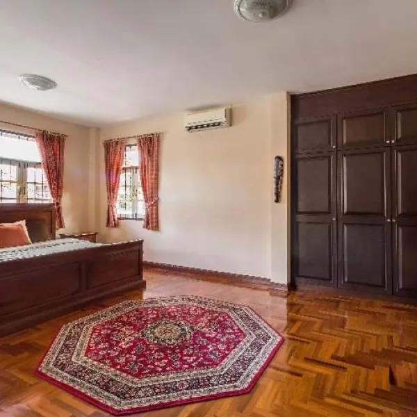 Property image - gallery 15