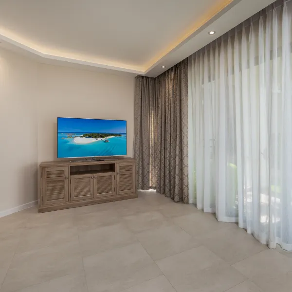 Property image - gallery 28