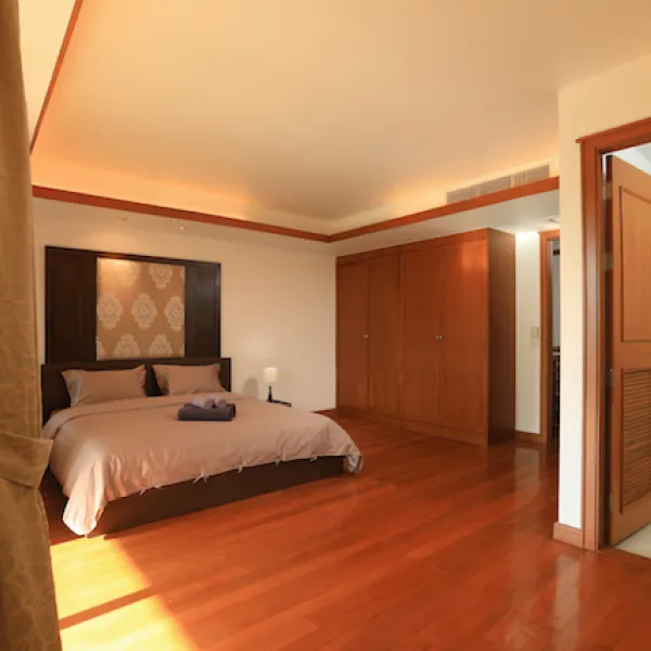 Property image - gallery 11