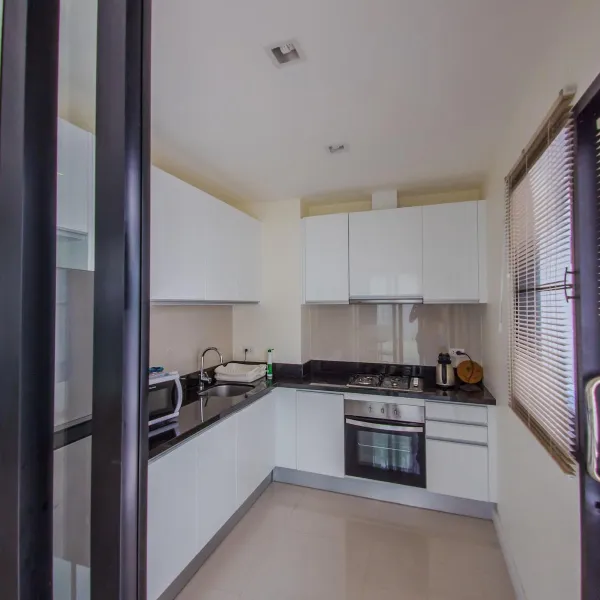 Property image - gallery 9