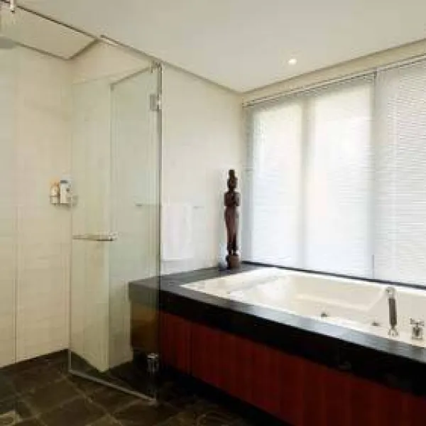 Property image - gallery 13