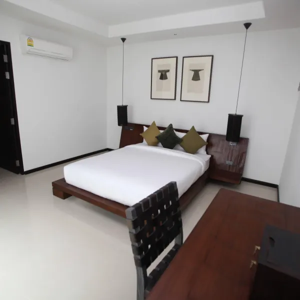 Property image - gallery 16