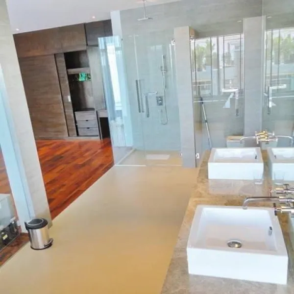 Property image - gallery 8