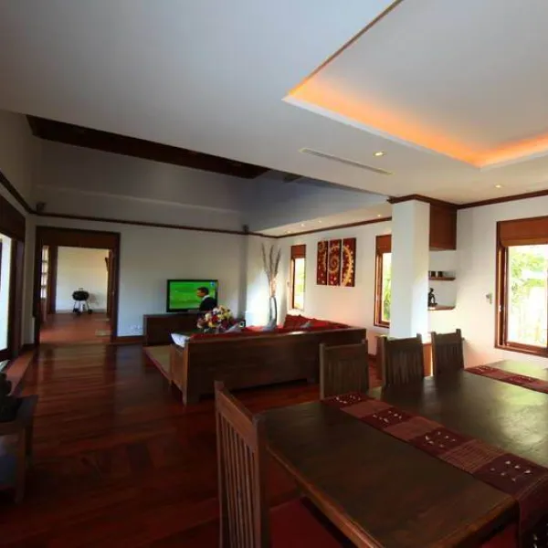 Property image - photo 2