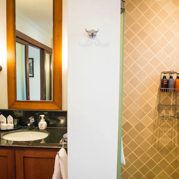 Property image - gallery 11