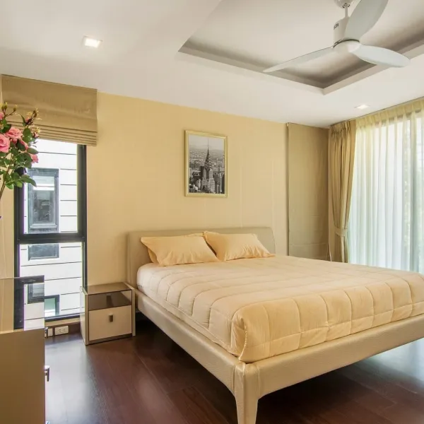 Property image - gallery 12