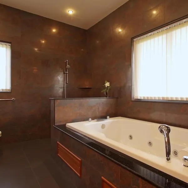 Property image - gallery 20