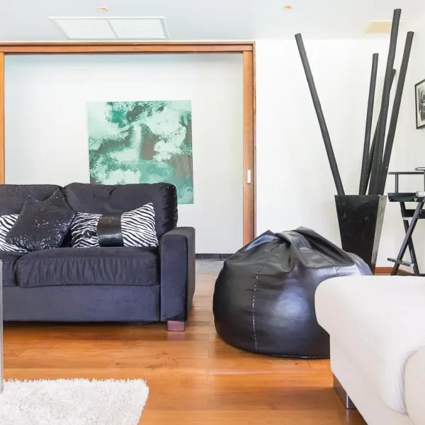 Property image - gallery 11