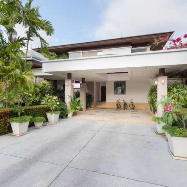 Property image - gallery 7