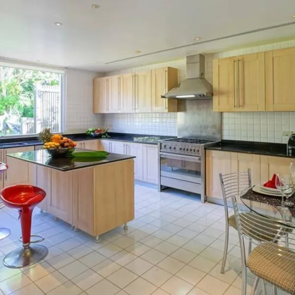 Property image - gallery 6