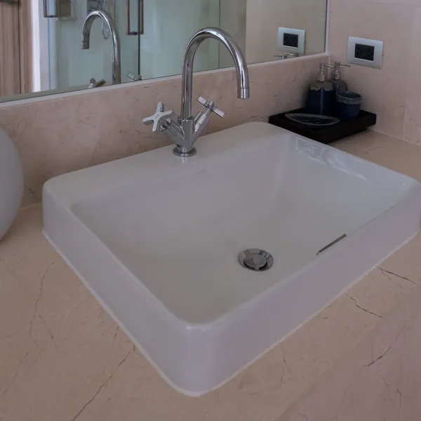 Property image - gallery 8