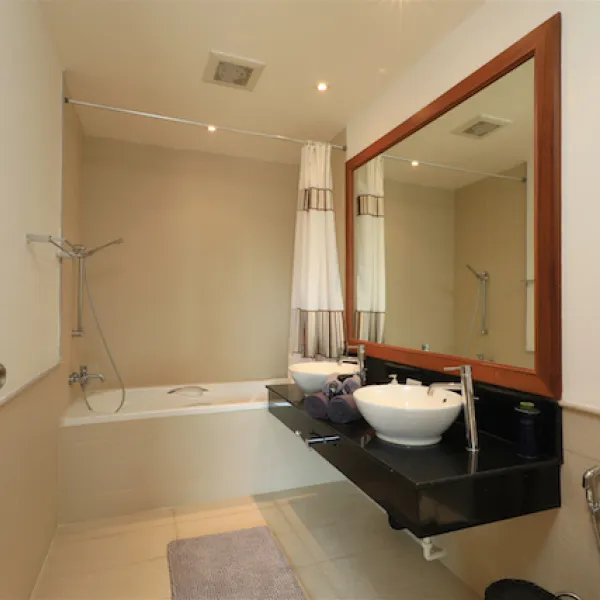 Property image - gallery 17