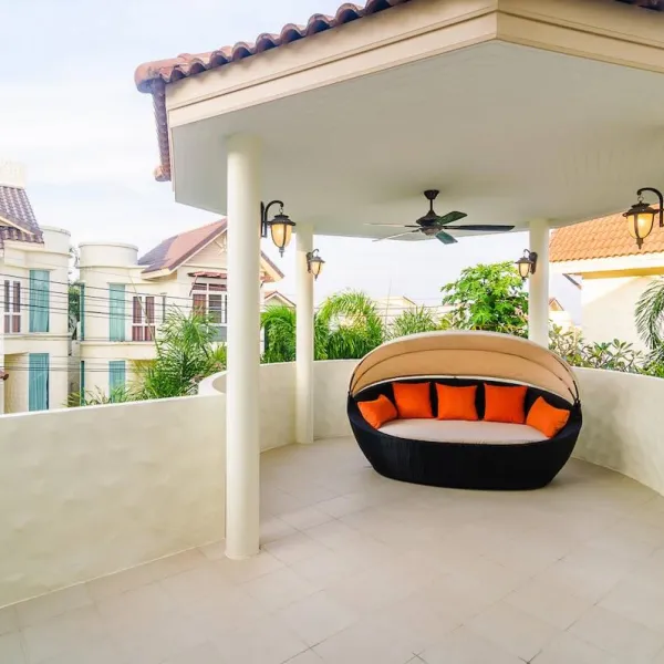 Property image - gallery 44